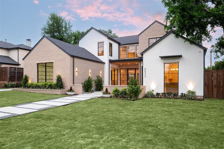 Front exterior of a new home in , Dallas, TX, highlighting curb appeal (Image 1). Front exterior of a new home in , Dallas, TX, highlighting curb appeal (Image 1).