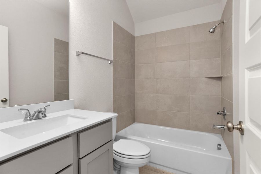 Image 40 of a home in Woodforest 40'.