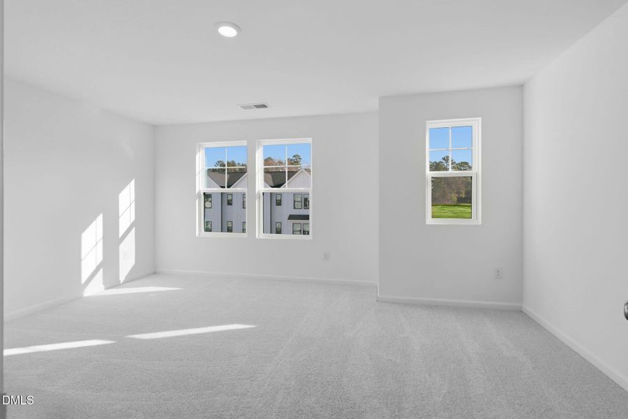 SUN_ElmGrove_Pic_Jackson_QMI_21_Great_5o SUN_ElmGrove_Pic_Jackson_QMI_21_Great_5o