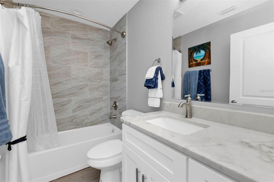 Furnished interior view inside a new home in , Arcadia (Image 11).