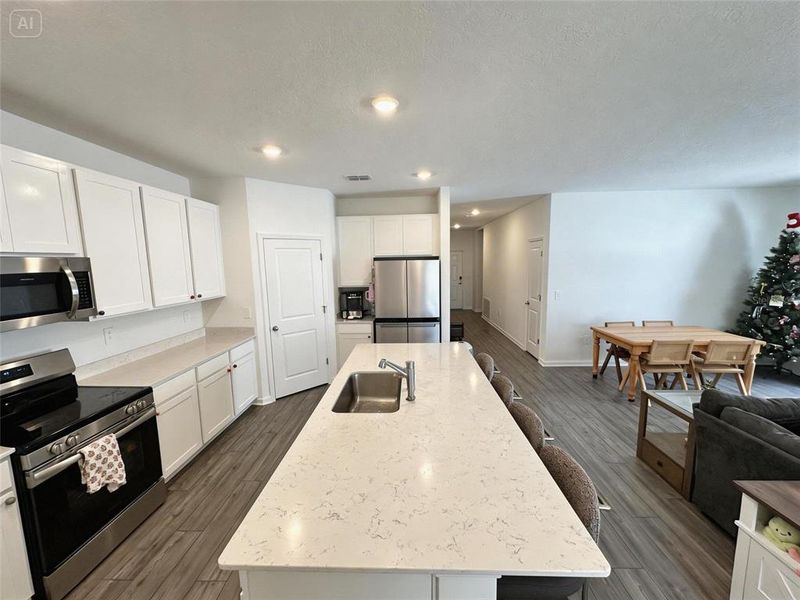 Furnished interior view inside a new home in , Ocala (Image 10).