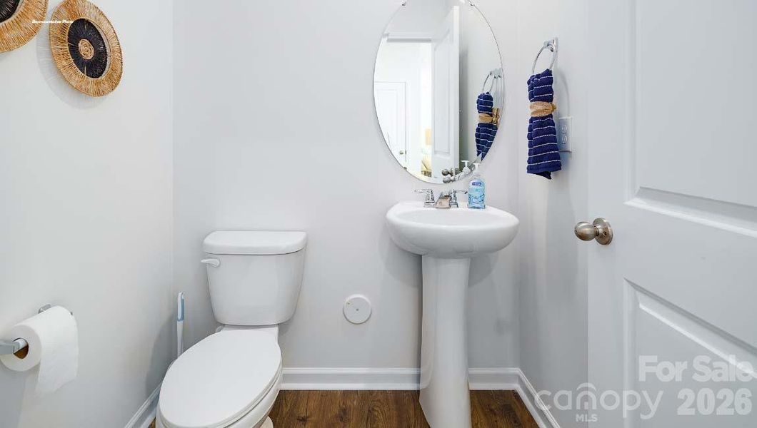 Furnished interior view inside a new home in Calvin Creek, Troutman (Image 23).