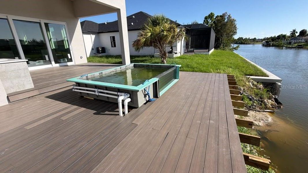 Exterior details and patio area of a home in , Port Charlotte (Image 22).