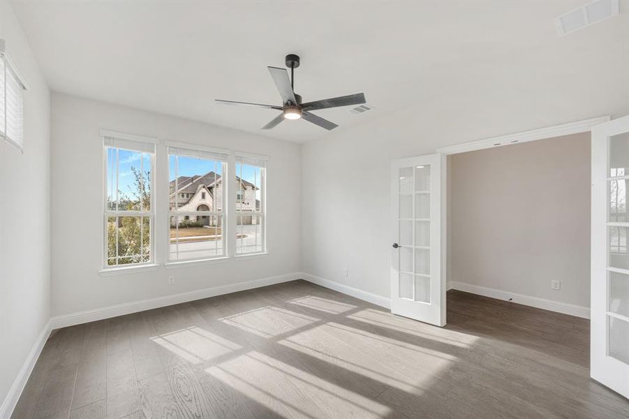 Spacious, unfurnished interior of a new home in Liberty, Melissa (Image 36).