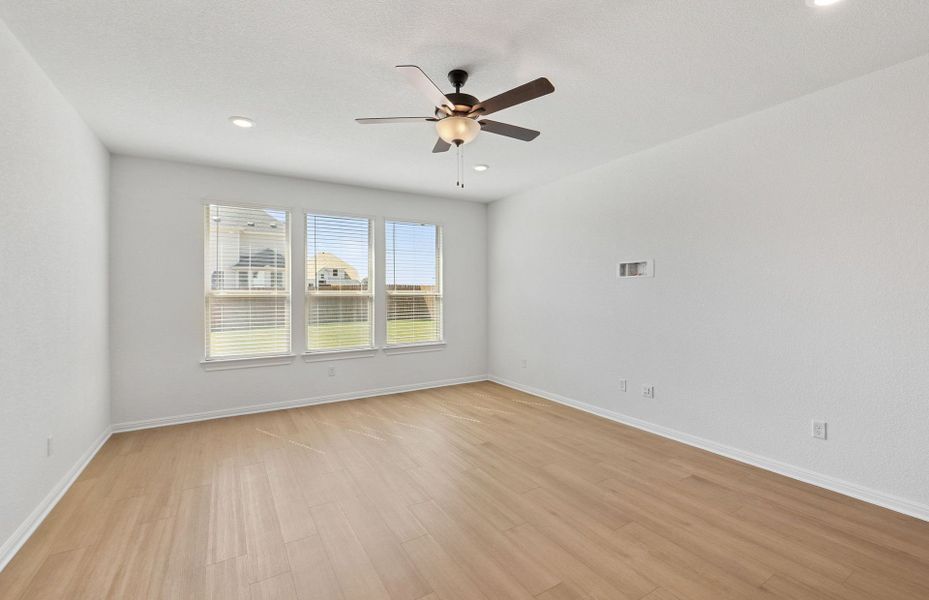 Spacious, unfurnished interior of a new home in Saddleback at Santa Rita Ranch, Liberty Hill (Image 44). Spacious, unfurnished interior of a new home in Saddleback at Santa Rita Ranch, Liberty Hill (Image 44).