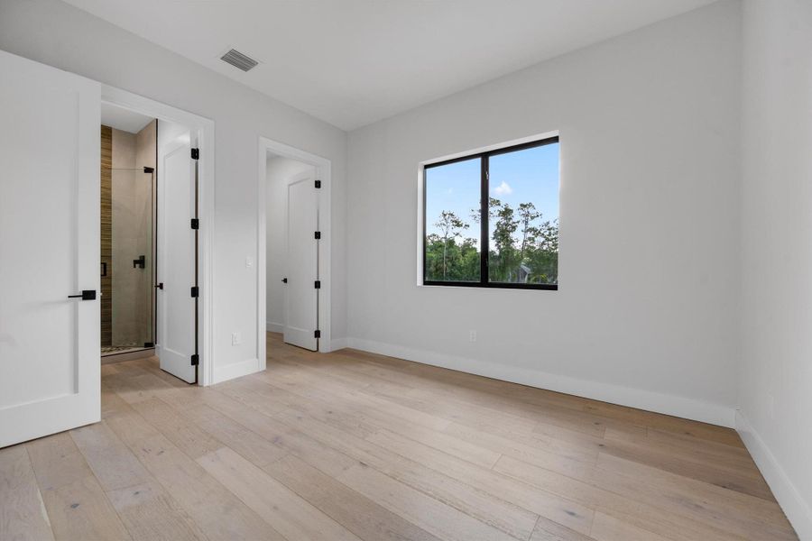 Spacious, unfurnished interior of a new home in , Wellington (Image 22).