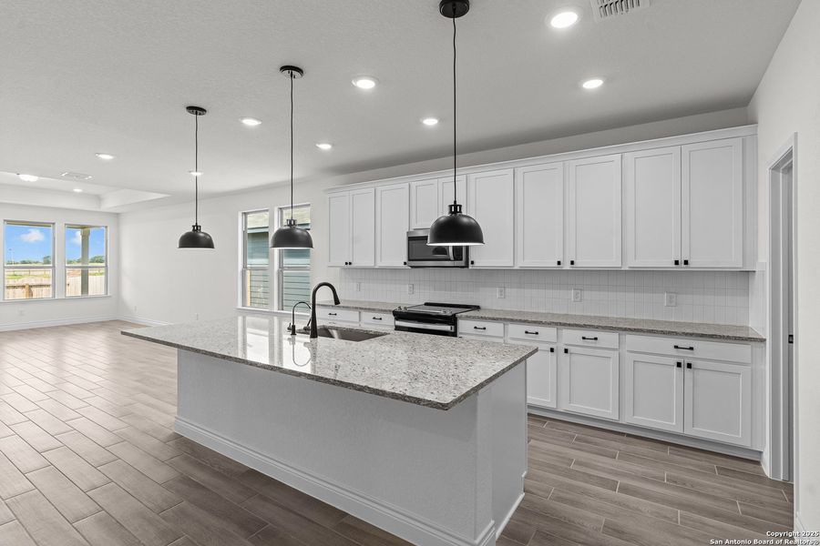 Furnished interior view inside a new home in Horizon Ridge, San Antonio (Image 8).