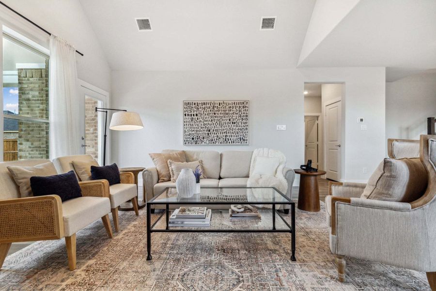 Furnished interior view inside a new home in Dove Hollow, Waxahachie (Image 11).