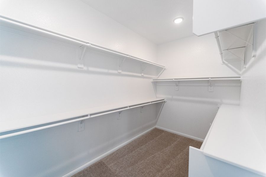 Spacious, unfurnished interior of a new home in Harvest Pointe, Needville (Image 23).