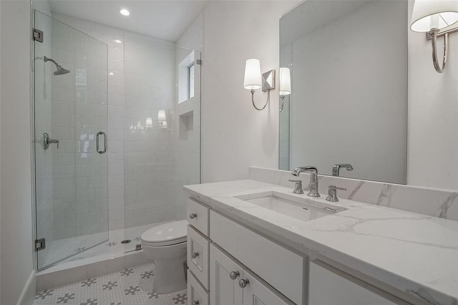 Furnished interior view inside a new home in , Dallas (Image 16).
