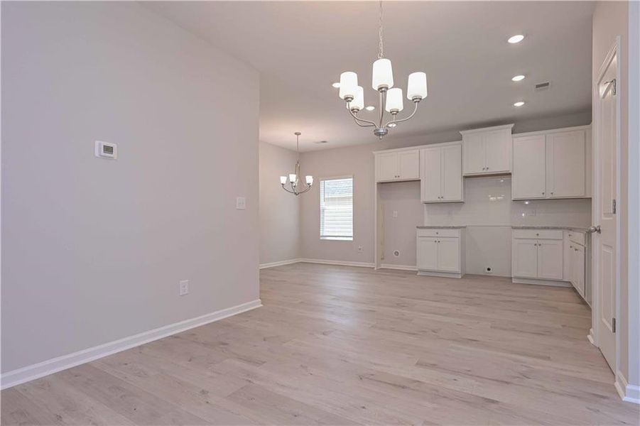 Spacious, unfurnished interior of a new home in , Villa Rica (Image 3).