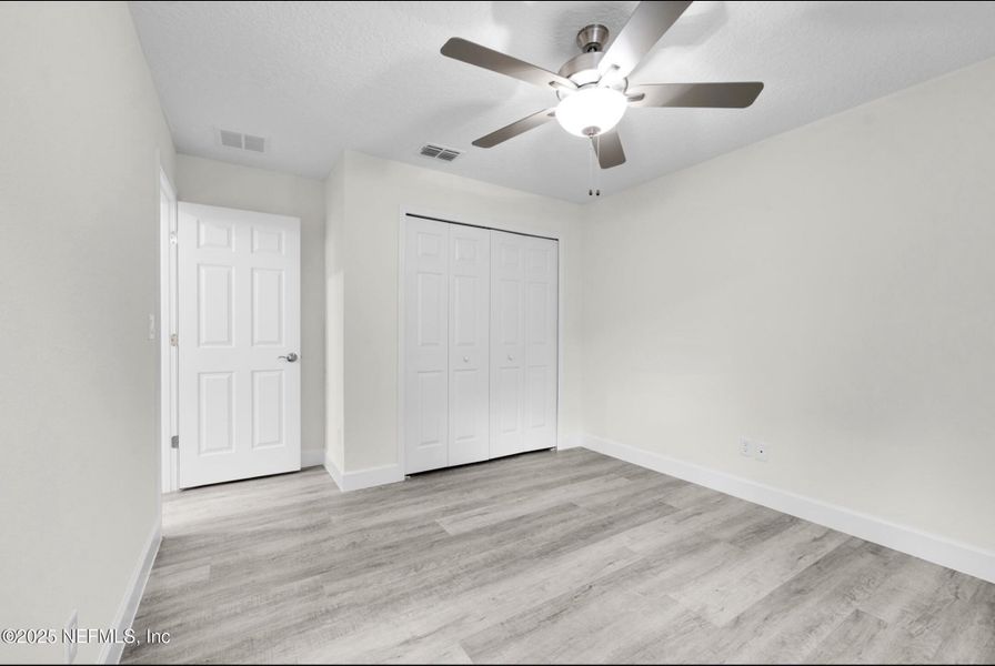 Spacious, unfurnished interior of a new home in , Jacksonville (Image 22).