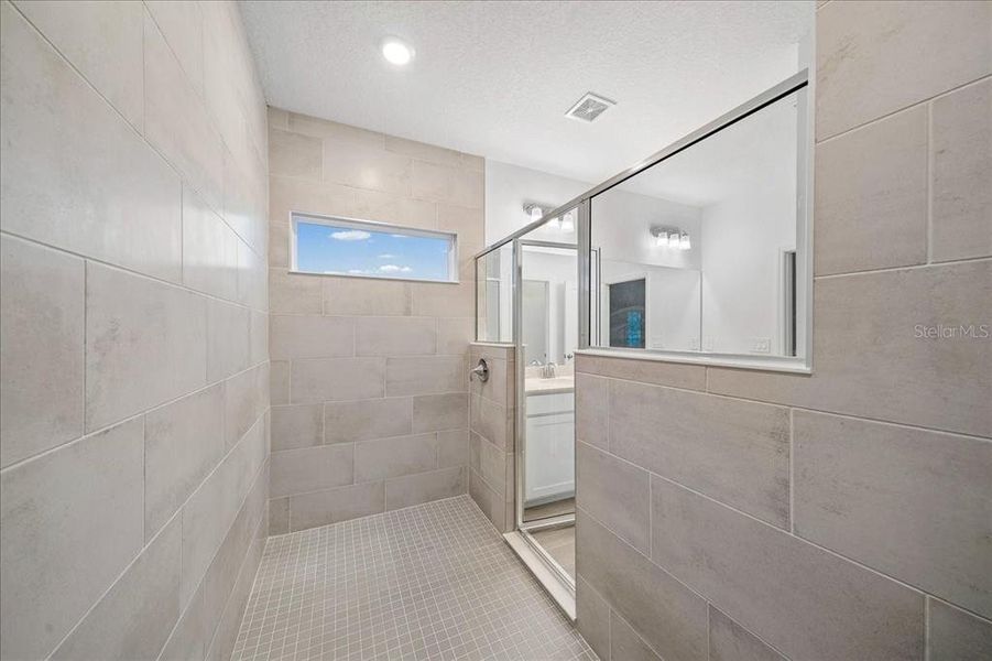 Furnished interior view inside a new home in Grand Park North, Dunnellon (Image 42).