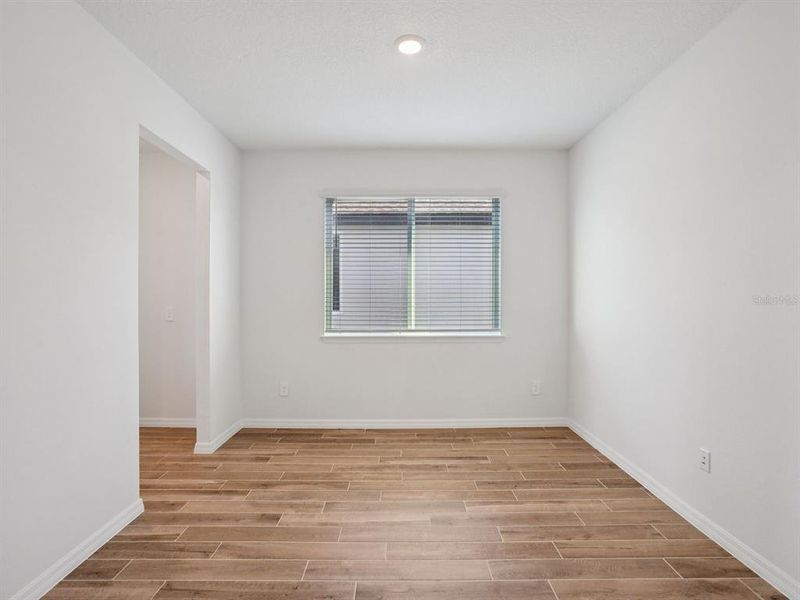 Spacious, unfurnished interior of a new home in Two Rivers - Signature Series, Zephyrhills (Image 31).