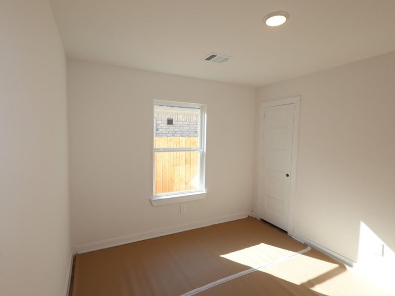 Image 19 of a home in Wildrye.