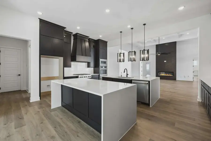 Representative furnished interior of a home built from the Sicily by Chesmar Homes in Lakeway Estates, Waxahachie (Image 4).