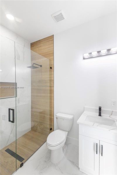 Furnished interior view inside a new home in , Cape Coral (Image 11).