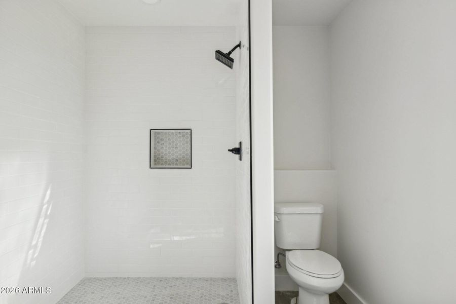 18-web-or-mls-46210-n-36th-ave