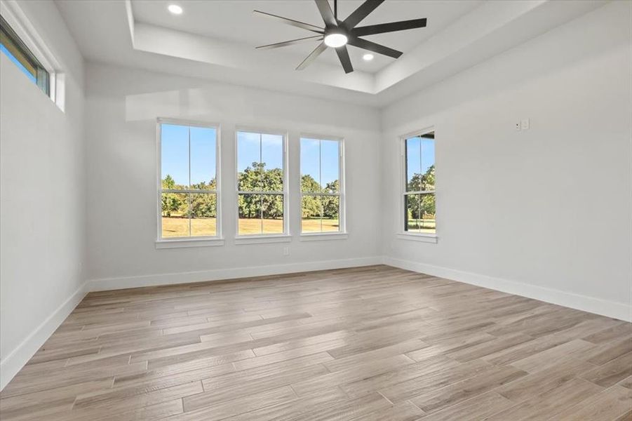 Spacious, unfurnished interior of a new home in , Burleson (Image 23). Spacious, unfurnished interior of a new home in , Burleson (Image 23).