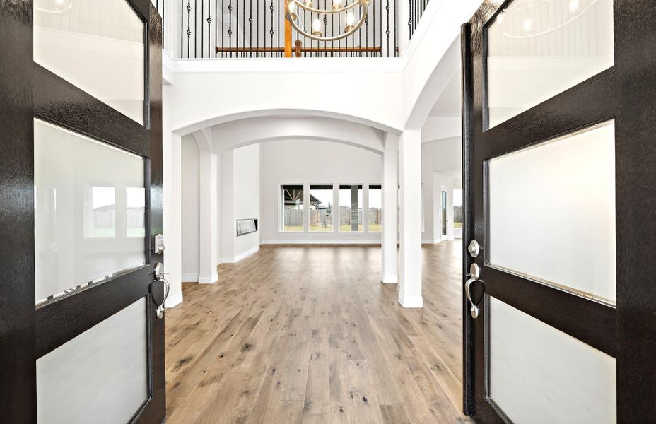 Spacious, unfurnished interior of a new home in Artavia 70′, Conroe (Image 18). Spacious, unfurnished interior of a new home in Artavia 70′, Conroe (Image 18).