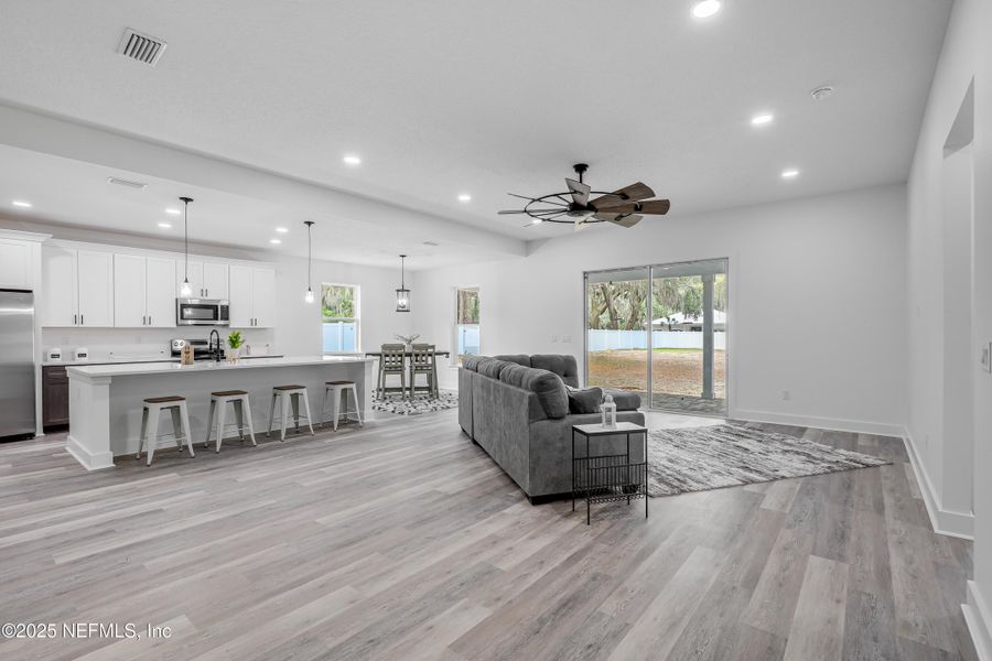 Furnished interior view inside a new home in , Jacksonville (Image 8).
