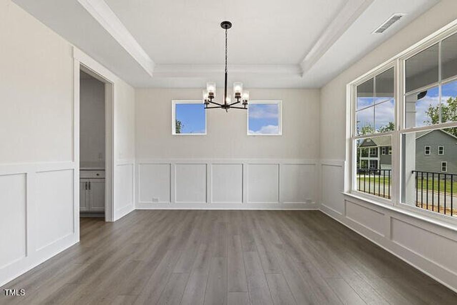 54564118705_f21784b451_z