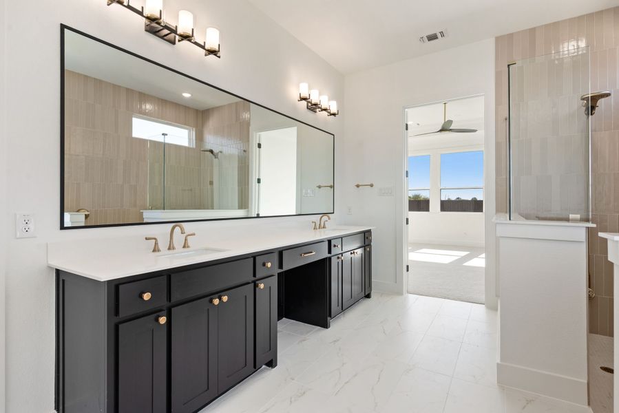 Furnished interior view inside a new home in NorthGlen, Haslet (Image 17).