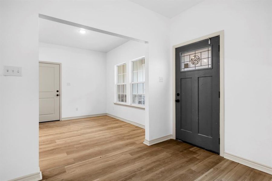 Spacious, unfurnished interior of a new home in , Moody (Image 11).
