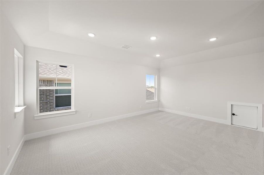 2409 Hitchford- Game room