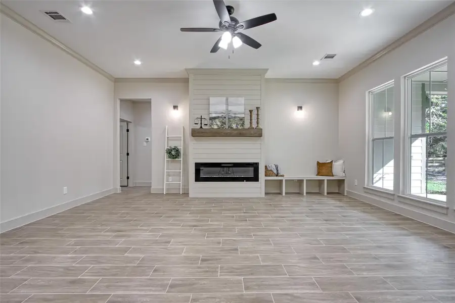 Spacious, unfurnished interior of a new home in , Plantersville (Image 16). Spacious, unfurnished interior of a new home in , Plantersville (Image 16).