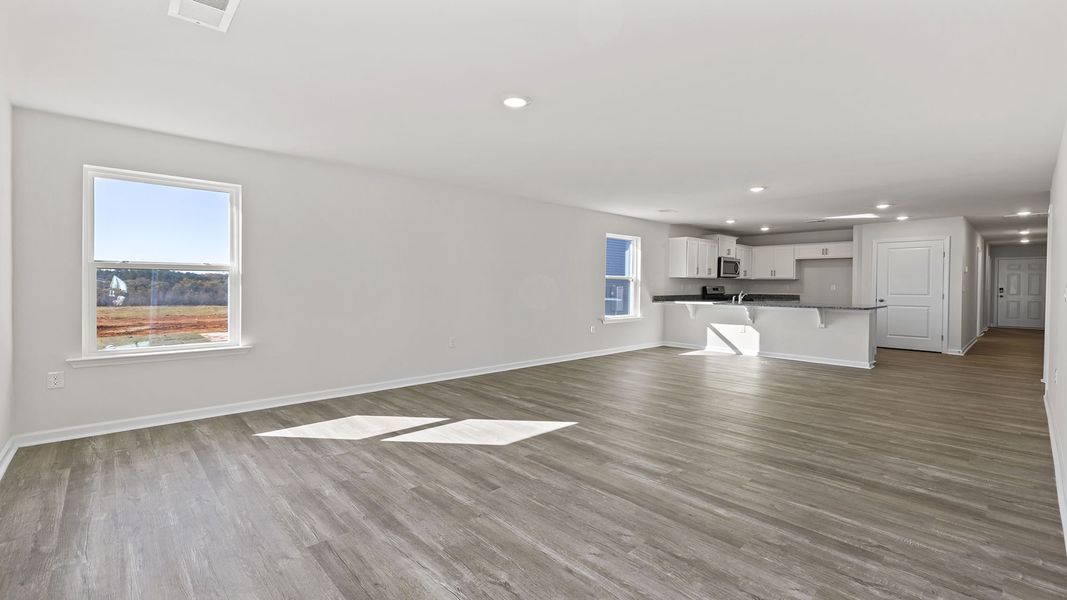 Spacious, unfurnished interior of a new home in Harper Ridge, Roebuck (Image 25).
