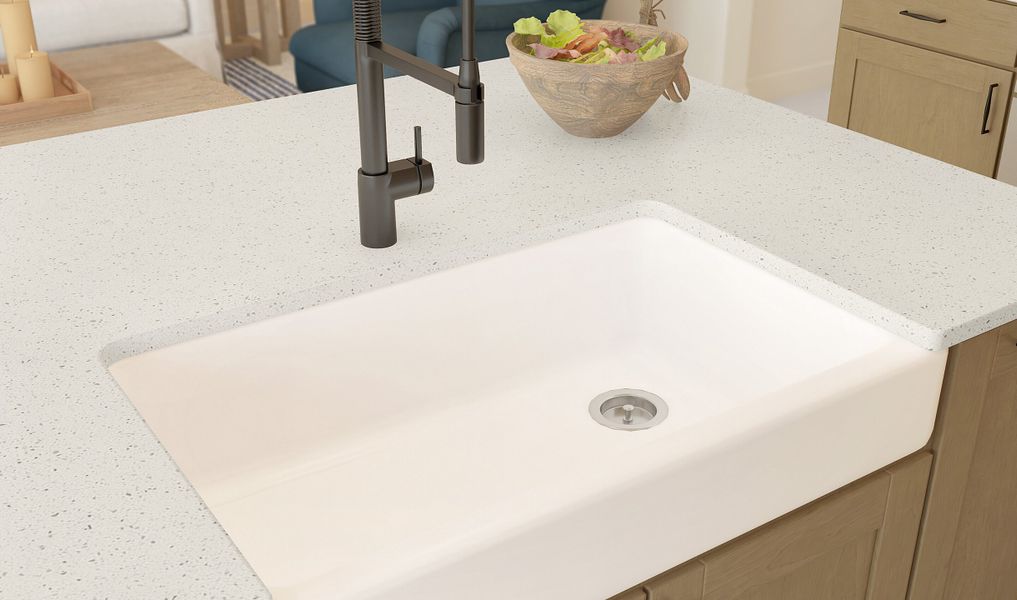 Apron sink in kitchen