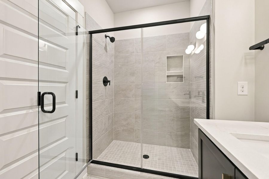 Furnished interior view inside a new home in Allen Park, Raleigh (Image 10).