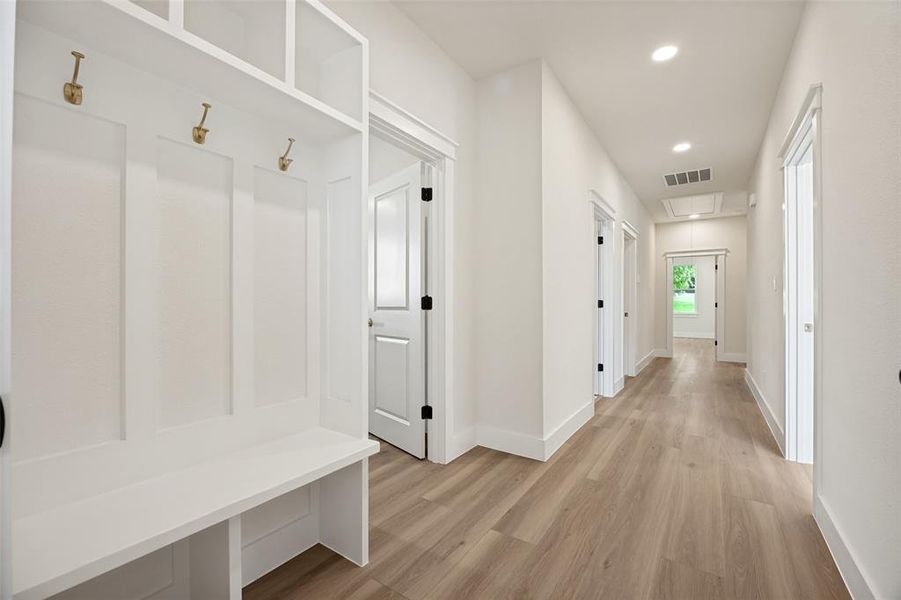Spacious, unfurnished interior of a new home in , Pottsboro (Image 21).