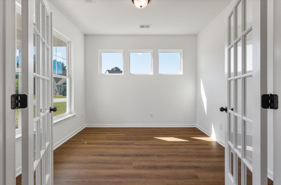 Spacious, unfurnished interior of a new home in Oakley Pointe, Moncks Corner (Image 16). Spacious, unfurnished interior of a new home in Oakley Pointe, Moncks Corner (Image 16).