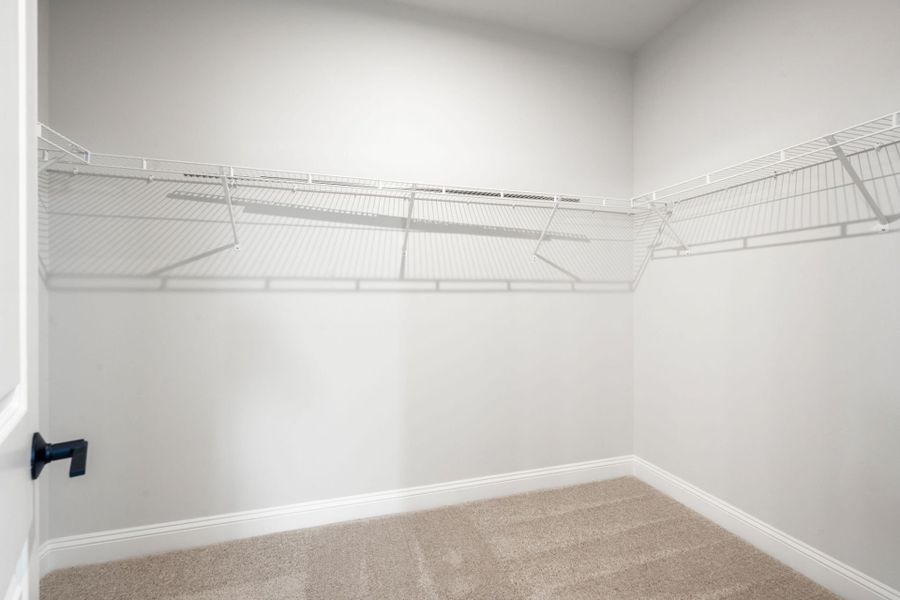 Spacious, unfurnished interior of a new home in Heartwood, Richmond Hill (Image 34).