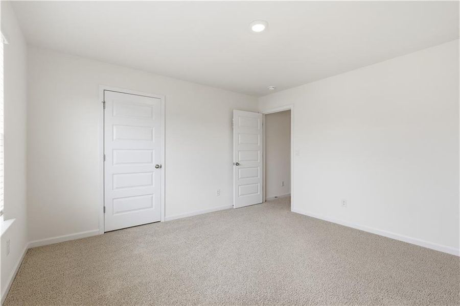 Spacious, unfurnished interior of a new home in Independence, Loganville (Image 46).
