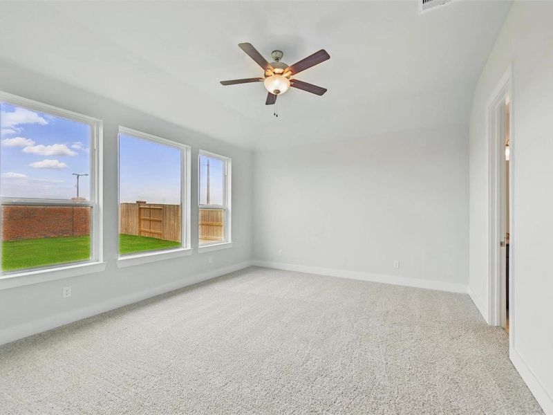 Spacious, unfurnished interior of a new home in Lago Mar, Texas City (Image 31). Spacious, unfurnished interior of a new home in Lago Mar, Texas City (Image 31).