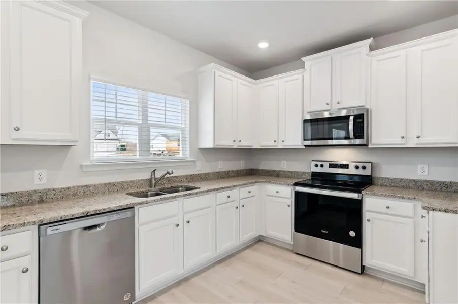 Furnished interior view inside a new home in , Crawford (Image 12).