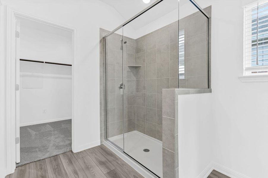 210 Crumpton Way - Ready Now!