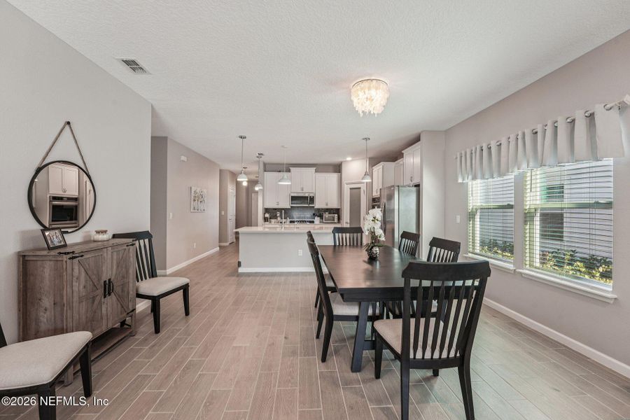 Furnished interior view inside a new home in , Yulee (Image 9).