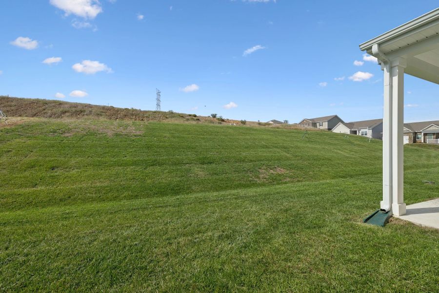 Image 47 of a home in Cades Bluff.