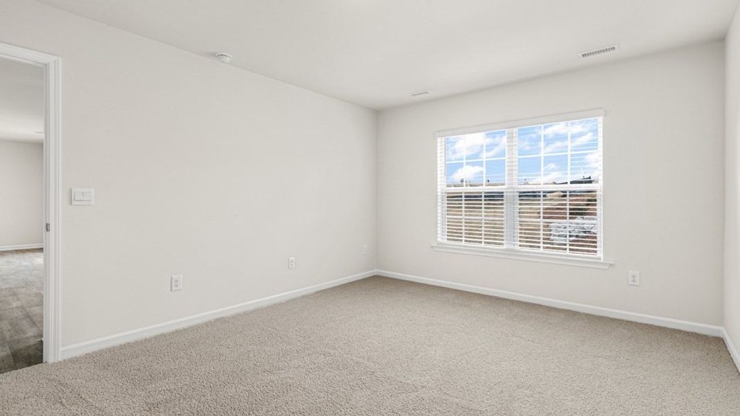 Representative unfurnished interior of a home built from the Cali by D.R. Horton in Barwell Park, Raleigh (Image 16).