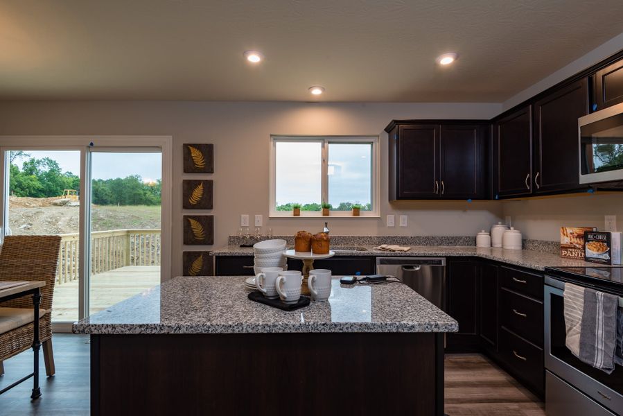 Representative furnished interior of a home built from the Cumberland by Fischer Homes in Bridle Run, Louisville (Image 13).
