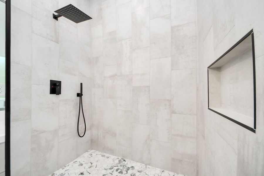 Image 20 of a home in .