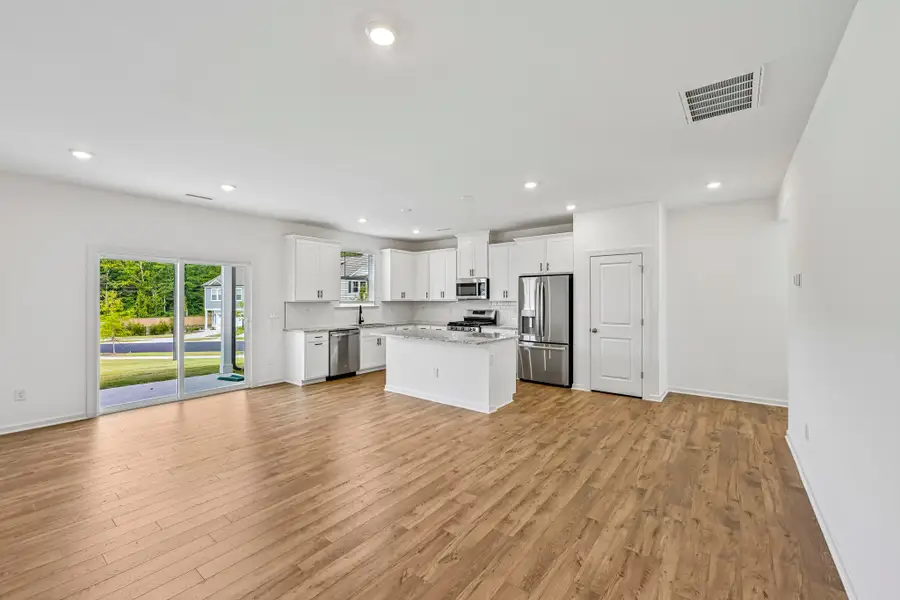 Spacious, unfurnished interior of a new home in Forestville Station, Wake Forest (Image 14).