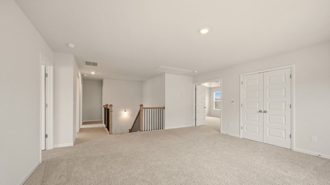 Spacious, unfurnished interior of a new home in The Gates at Pates Creek, Hampton (Image 20). Spacious, unfurnished interior of a new home in The Gates at Pates Creek, Hampton (Image 20).