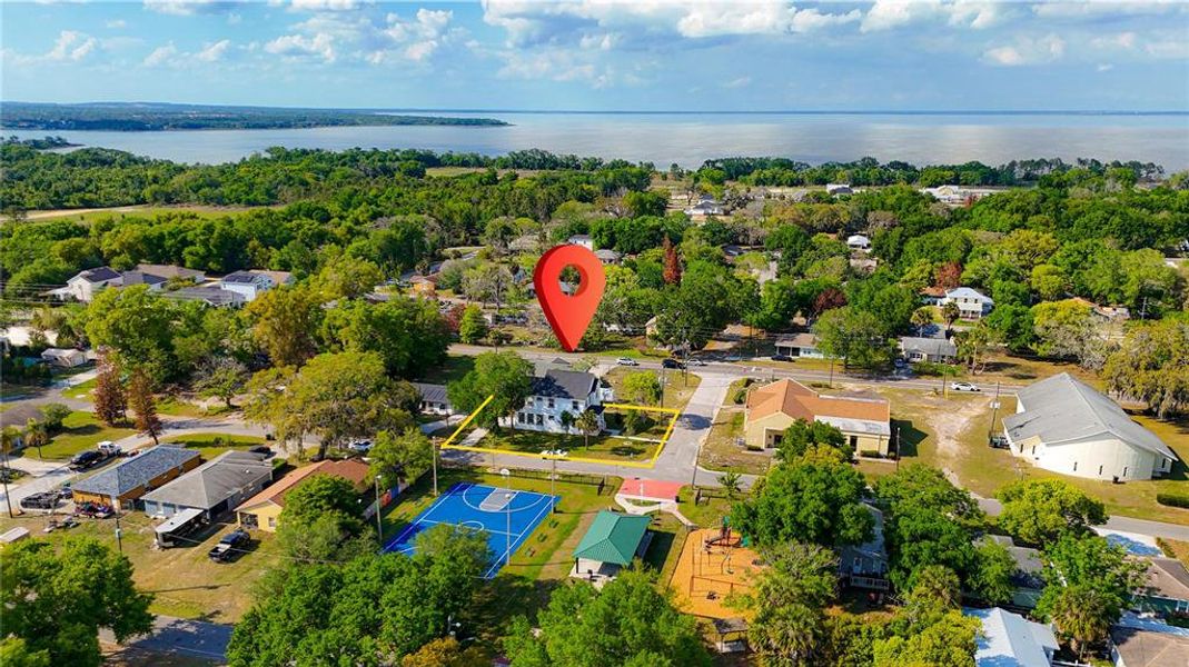 Image 50 of a home in .