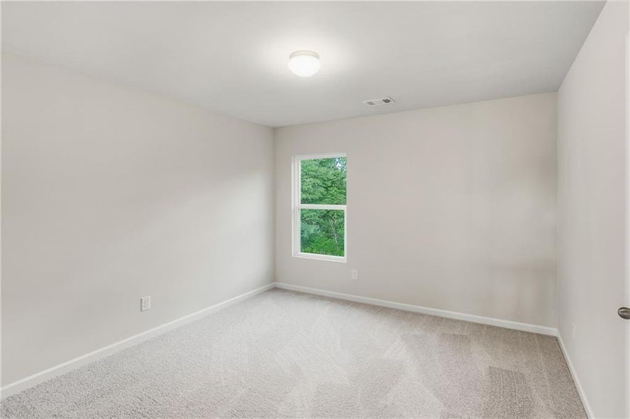 Spacious, unfurnished interior of a new home in , Jefferson (Image 22).