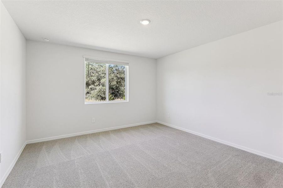 Spacious, unfurnished interior of a new home in Leyland Preserve - Classic Series, Brooksville (Image 30).